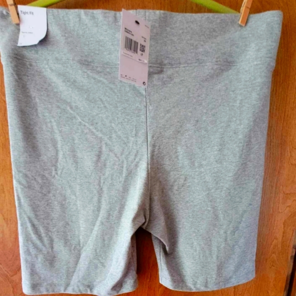 Nike women's 2x shorts